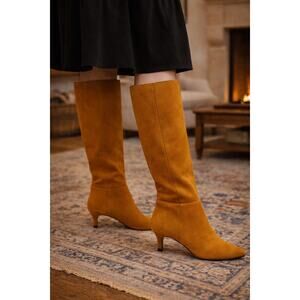 Schutz Bhritany Tan Suede Kitten Heel Tall Boots Size 7.5